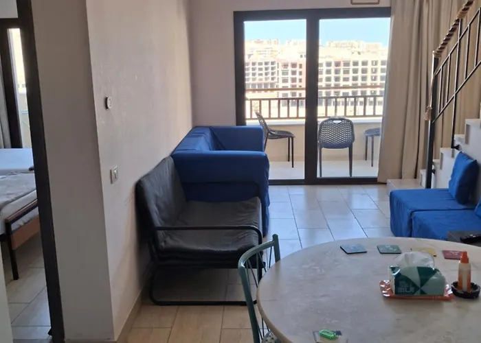 Apartment Modern Simple With Roof